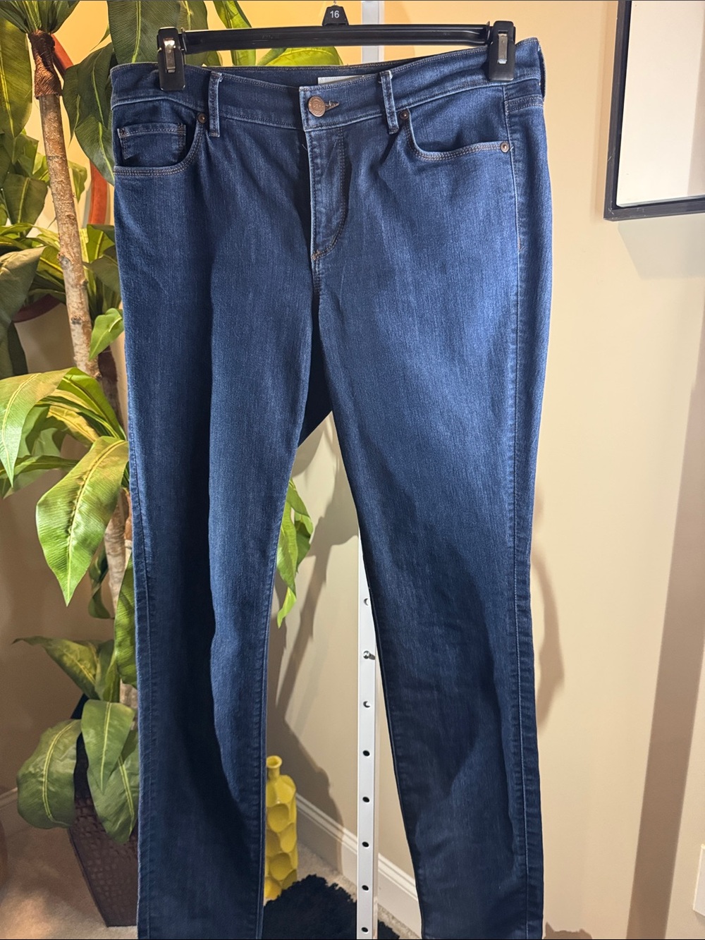Women's Dark Blue Stretch Jeans - Classic Slim Fit Ann Taylor modern skinny fit